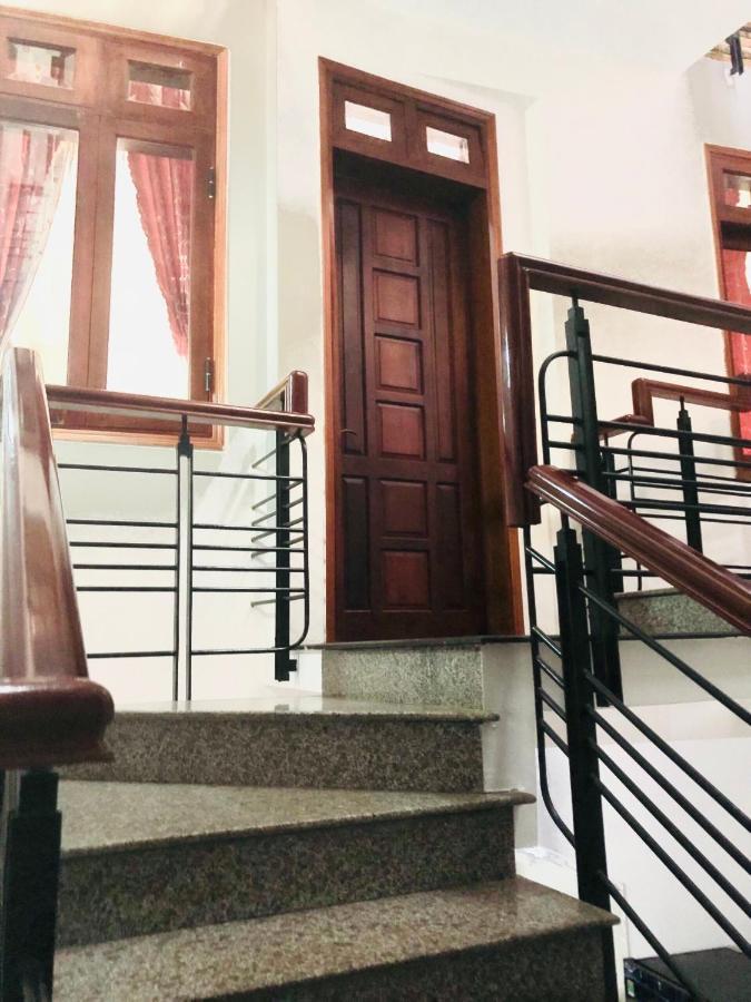 Tina Family Hotel Да Лат Екстериор снимка